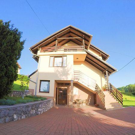 Apartment Ante Slunj Exterior photo