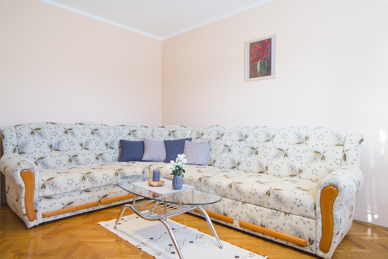 Apartment Ante Slunj Exterior photo