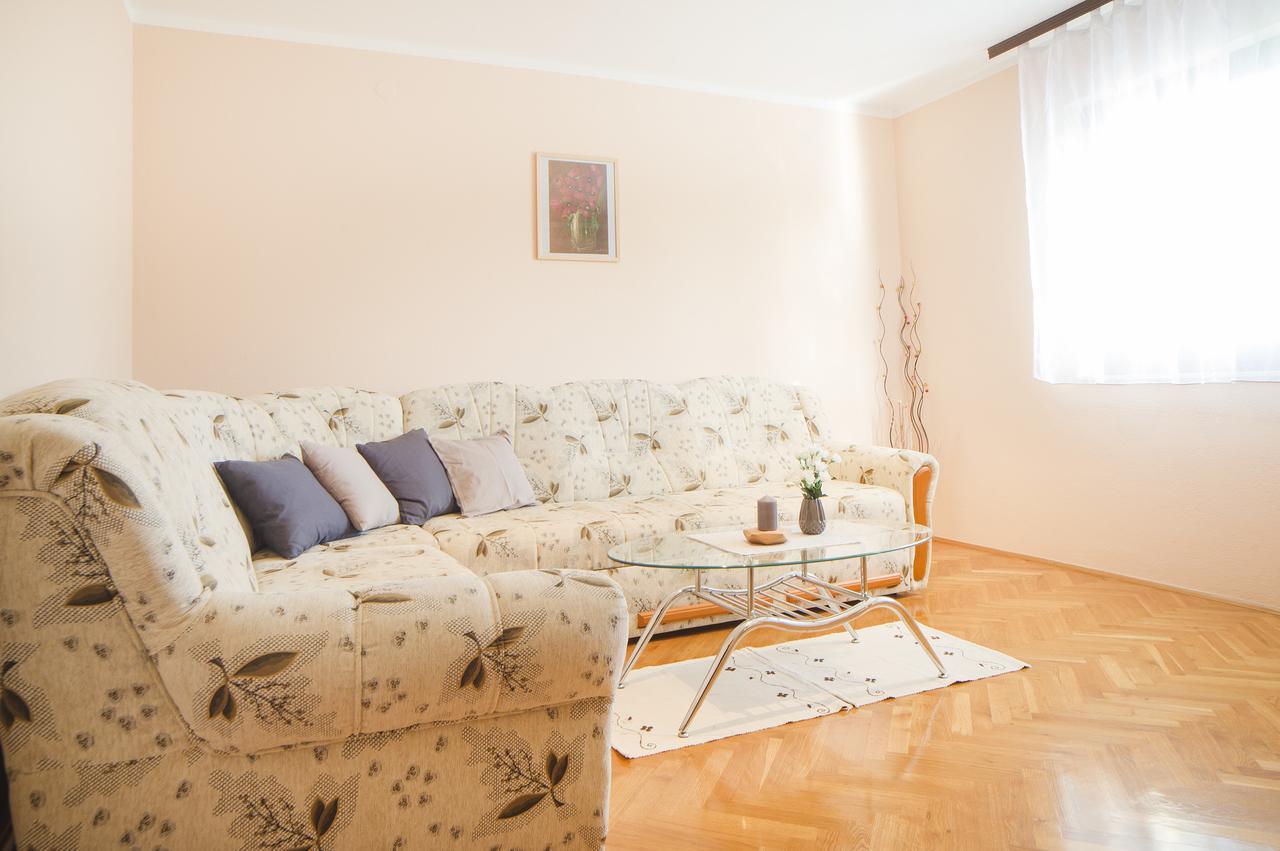 Apartment Ante Slunj Exterior photo